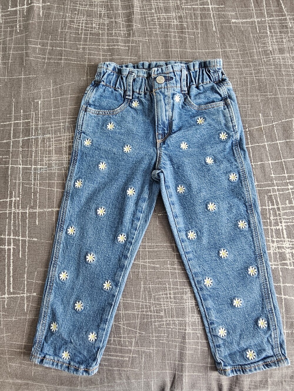 Gap Kids, Embroidered Paperbag Mom Jeans, 4 Years